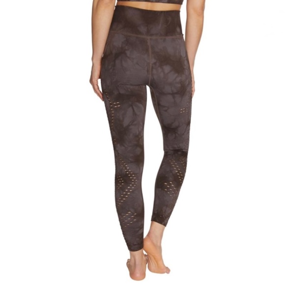 BETSEY JOHNSON PERFORMANCE Tie-Dye Cutout Leggings - Picture 2 of 5